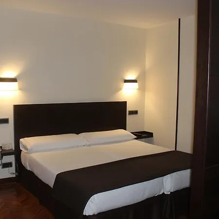 Hotel Hotel-apartamentos La Arquera Llanes
