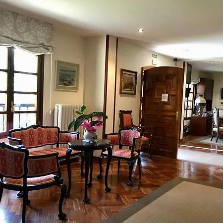 Hotel-apartamentos La Arquera 3*