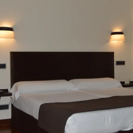 ホテル Hotel-apartamentos La Arquera 3*